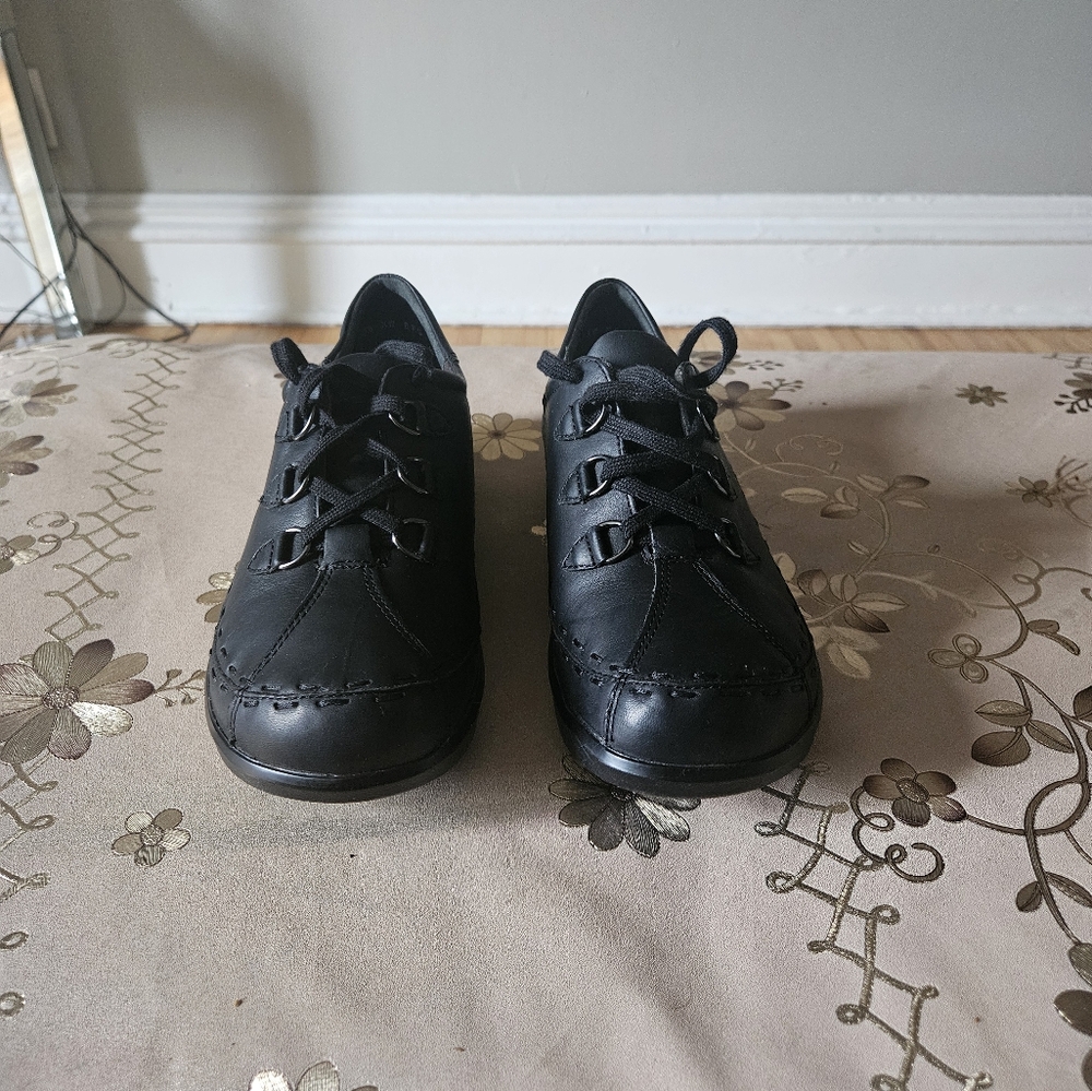 ZIERA WOMENS Allsorts Hiker Shoes